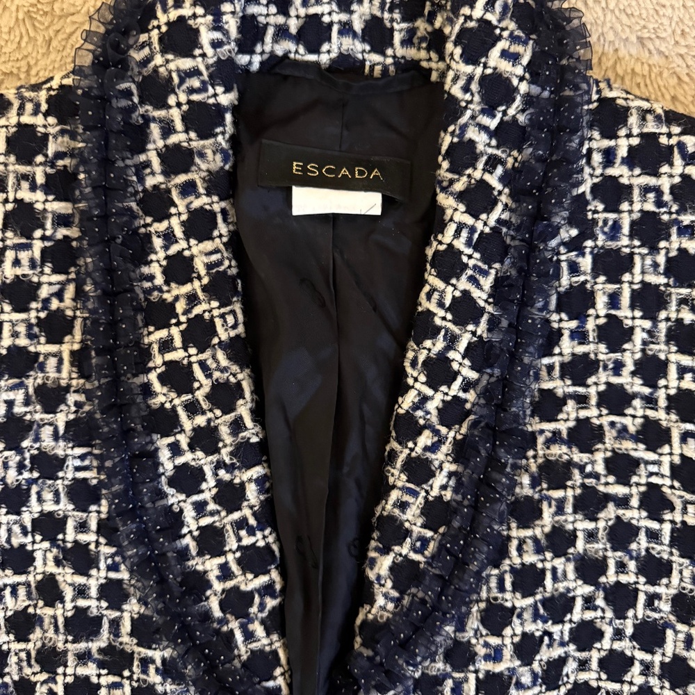 New Escada Vintage blazer midi skirt set